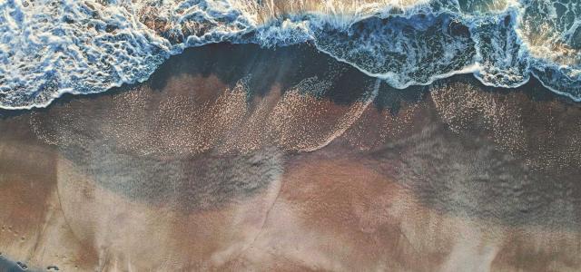 beach waves